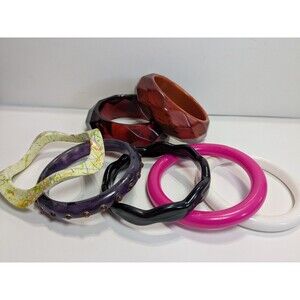 7 Vintage Plastic Bangle Bracelets